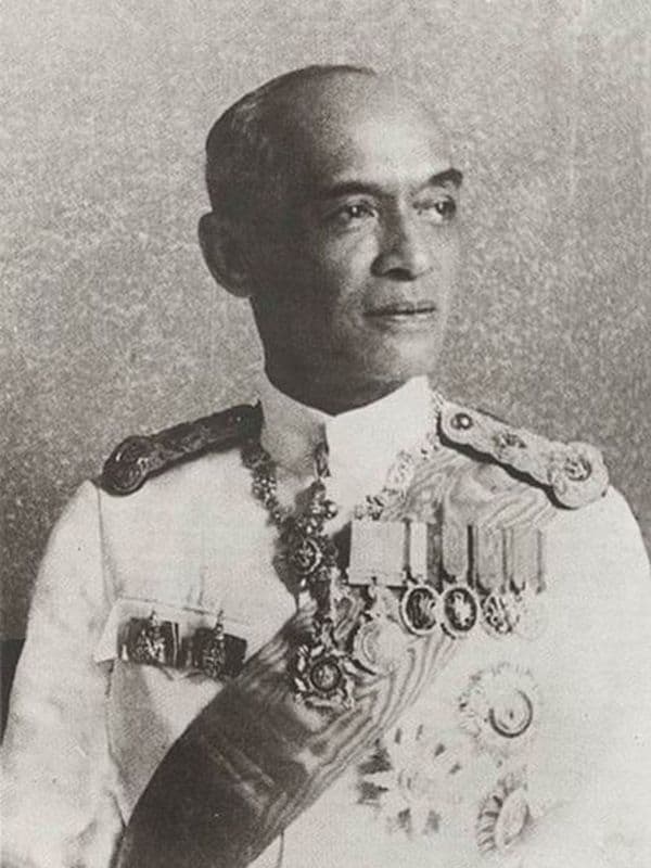 bhumibol_rangsit.jpg